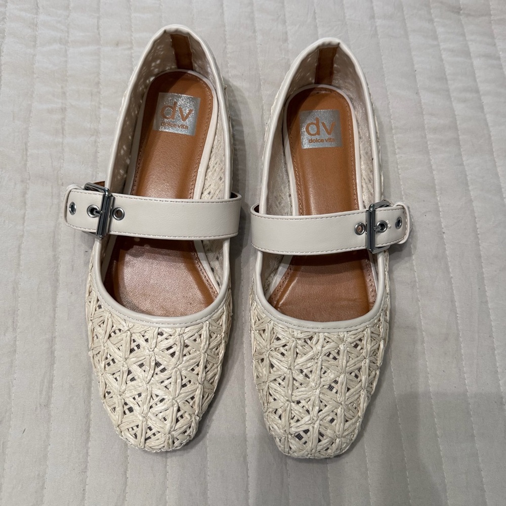 dv Dolce Vita raffia Mary Jane Flats size 9